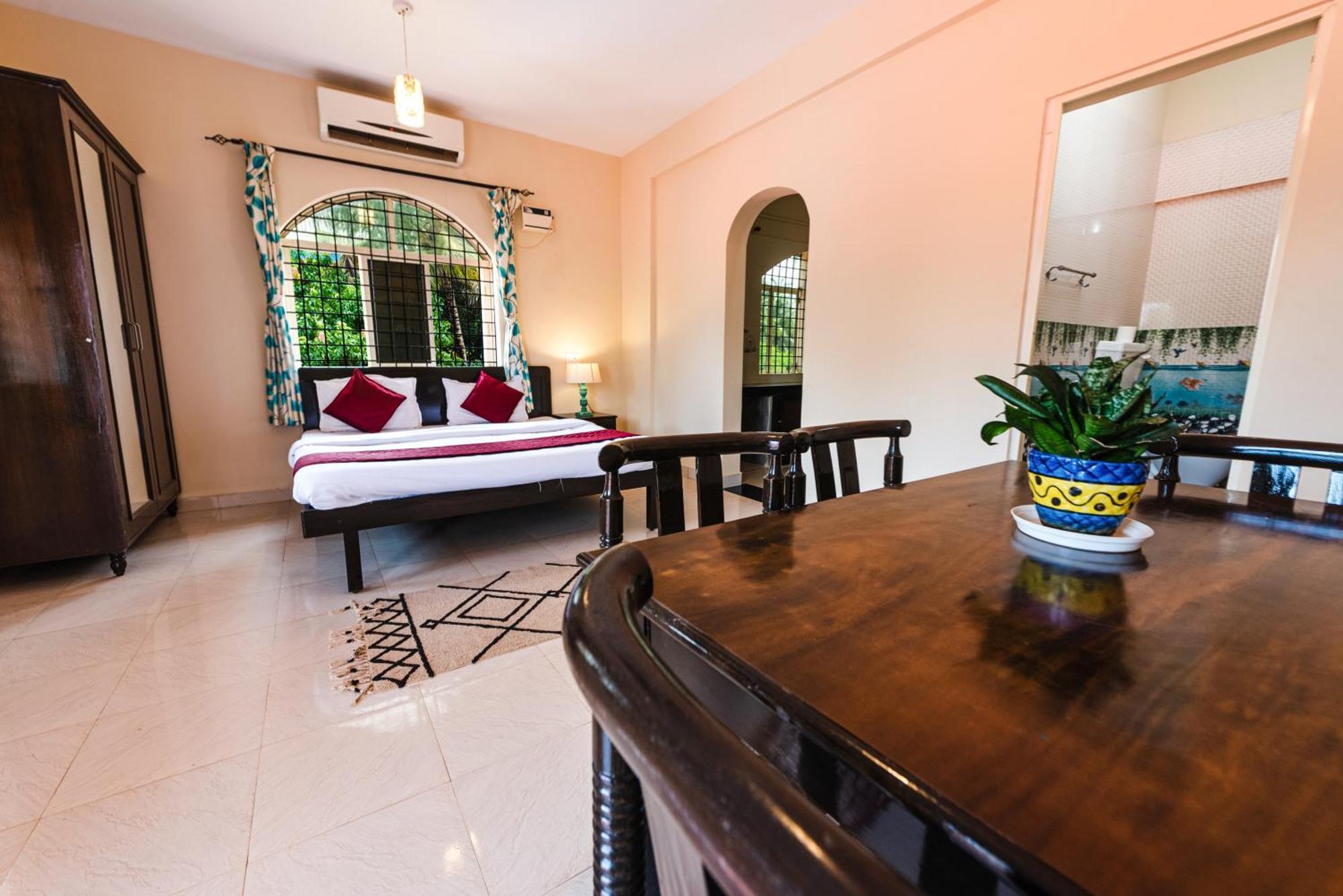 Hotel La Paulo'S Near Beach Resort Morjim Zewnętrze zdjęcie