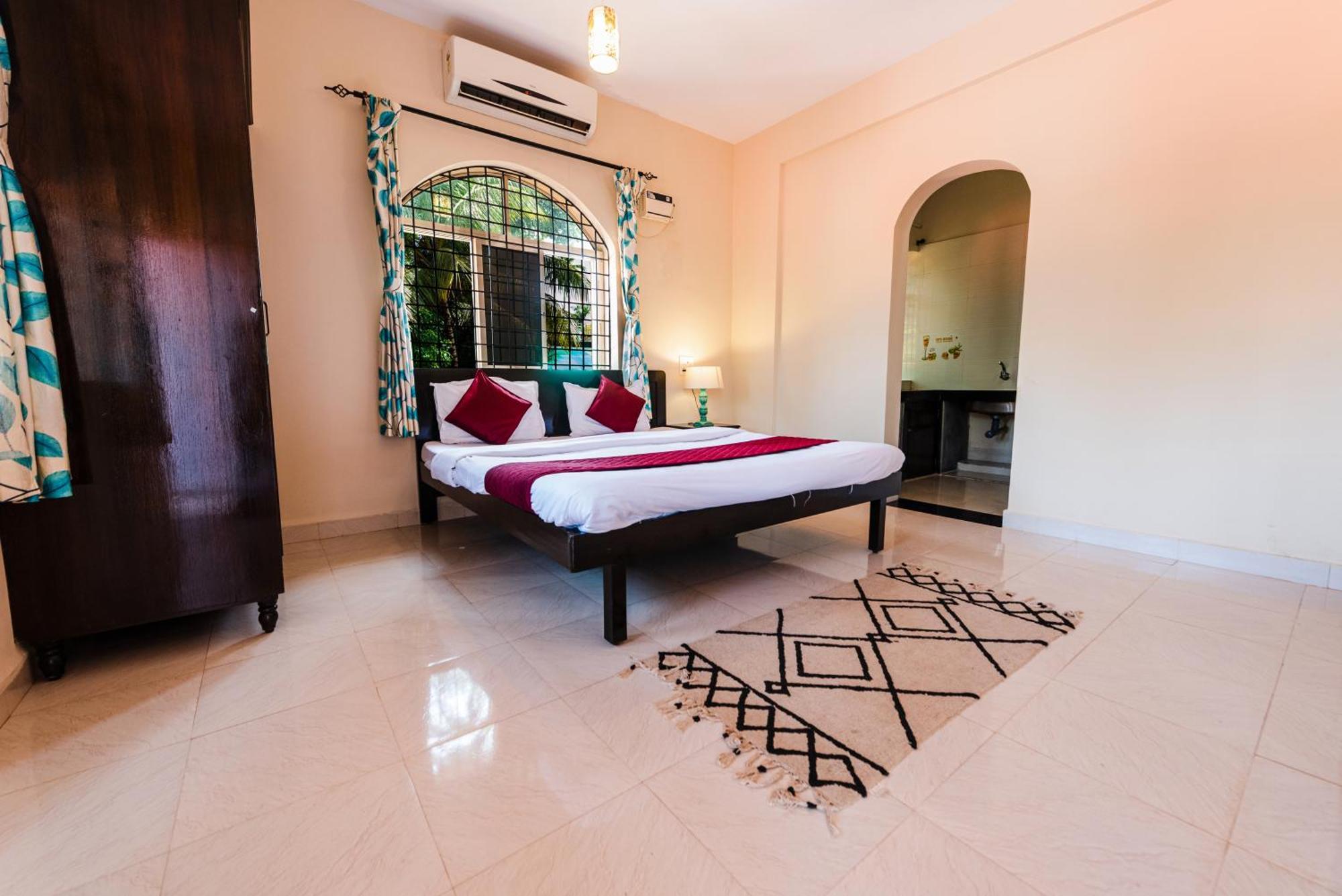 Hotel La Paulo'S Near Beach Resort Morjim Zewnętrze zdjęcie