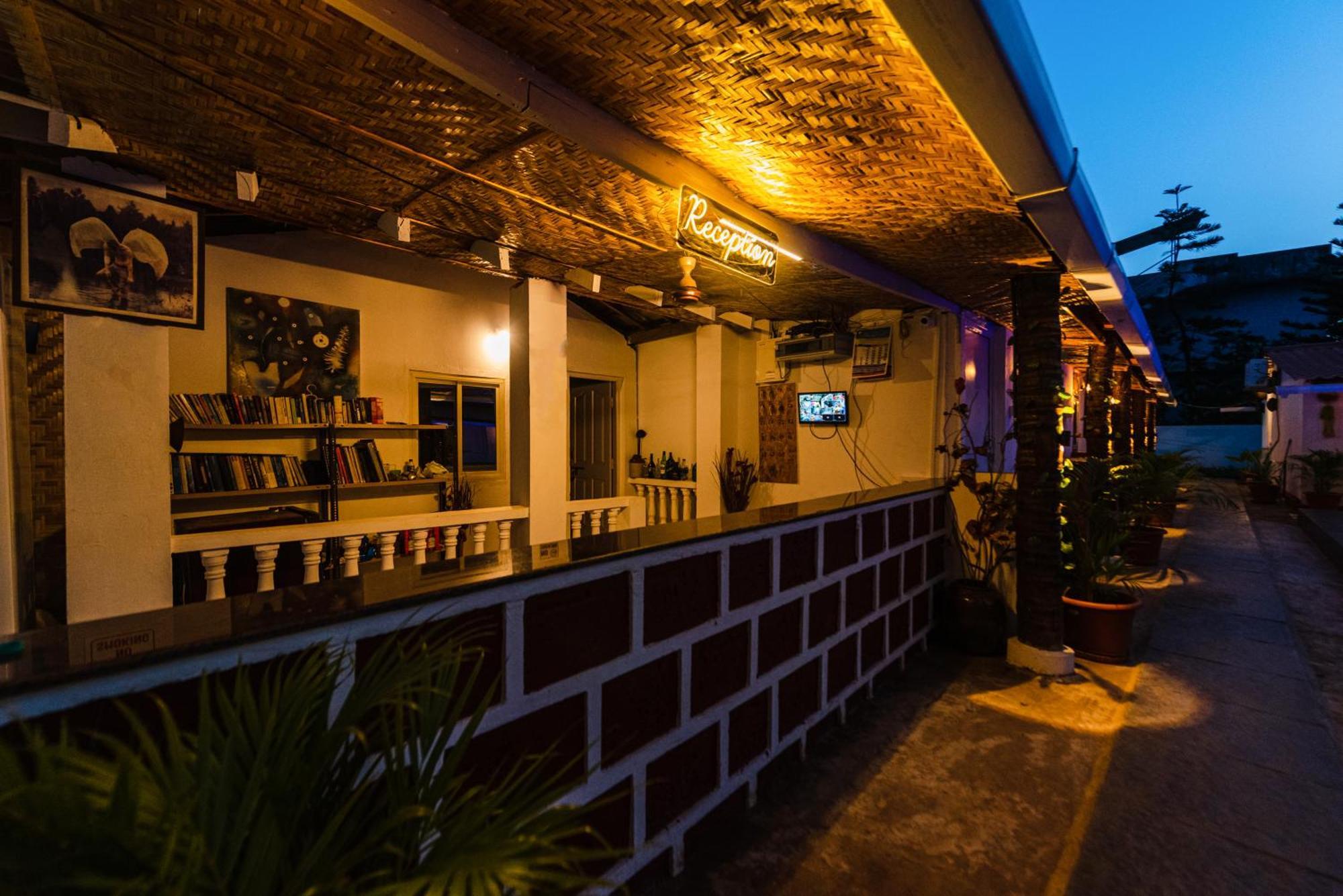 Hotel La Paulo'S Near Beach Resort Morjim Zewnętrze zdjęcie