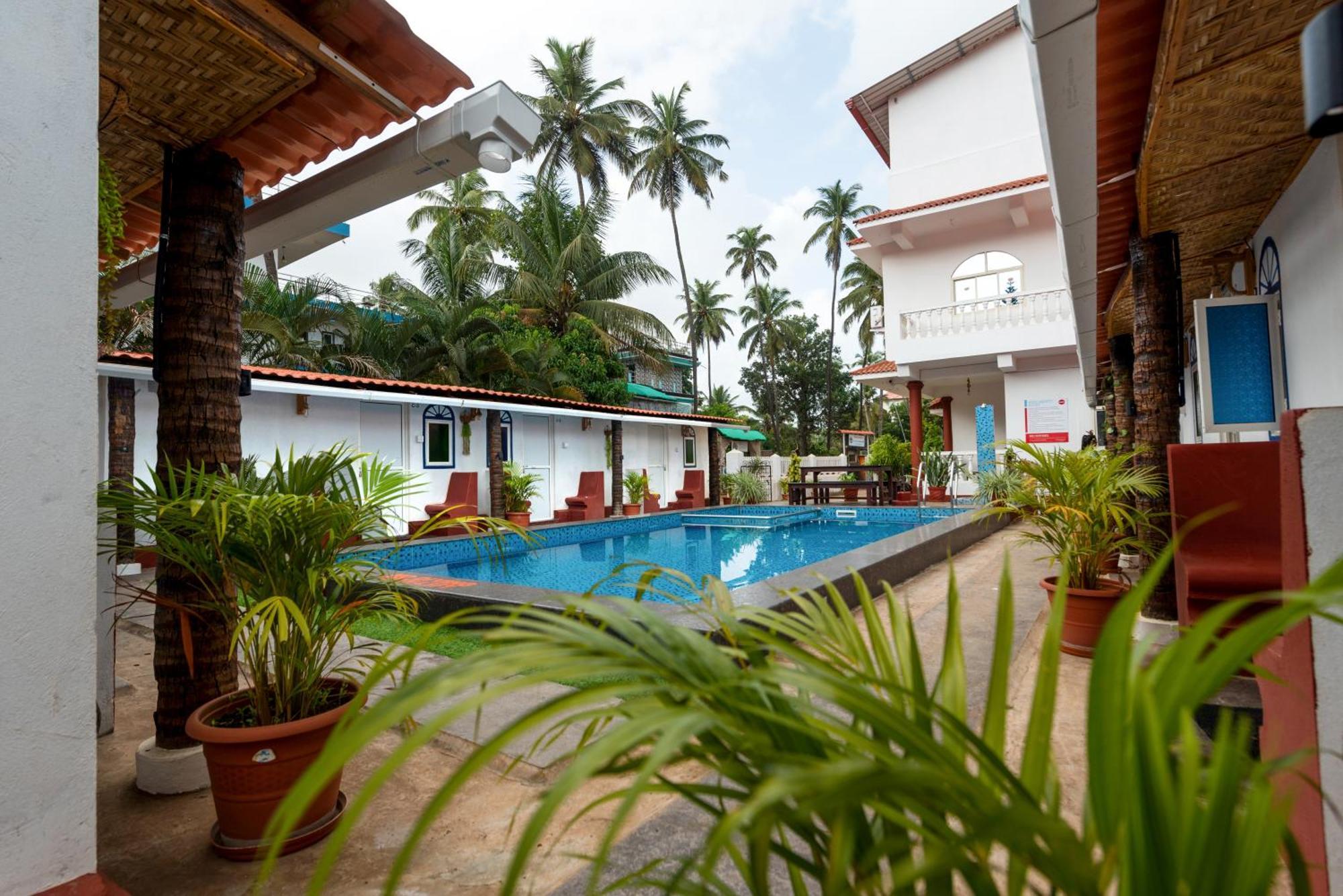 Hotel La Paulo'S Near Beach Resort Morjim Zewnętrze zdjęcie